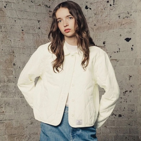 Alpha Industries Quilted Jacket Off-White Military Style | Size M | NWT - Picture 1 of 7